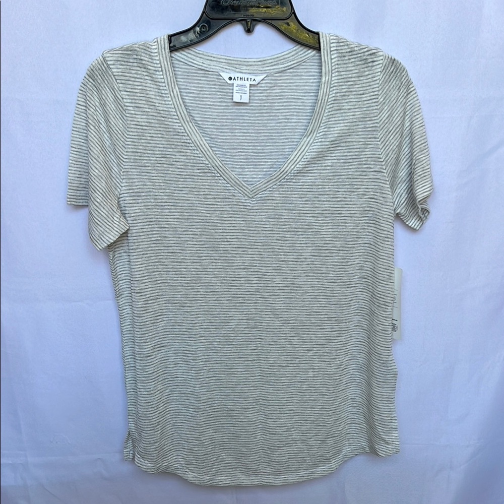 Athleta V-Neck Short Sleeve Top